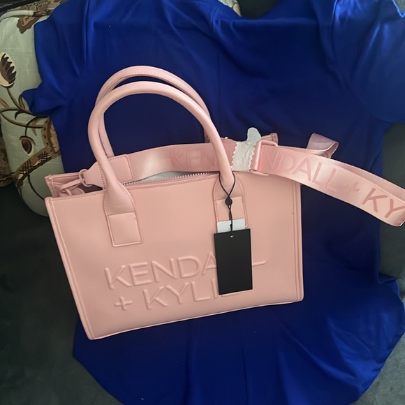 Kendall and Kylie pink tote bag, has strap - Picture 6 of 9